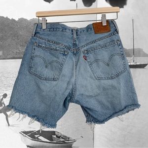 🔥SOLD🔥LEVI denim shorts | 100% cotton | high waisted